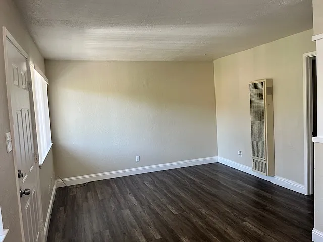 1 bed, 500 sqft, $1,250 — Photo 3
