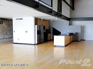 Ice-House-Loft-211-Main-4-Print