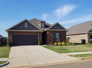 112 Goldfinch Dr, Madison, AL 35756