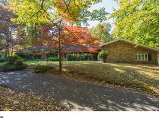 1570 Bonnie Brae Dr, Huntingdon Valley, PA 19006