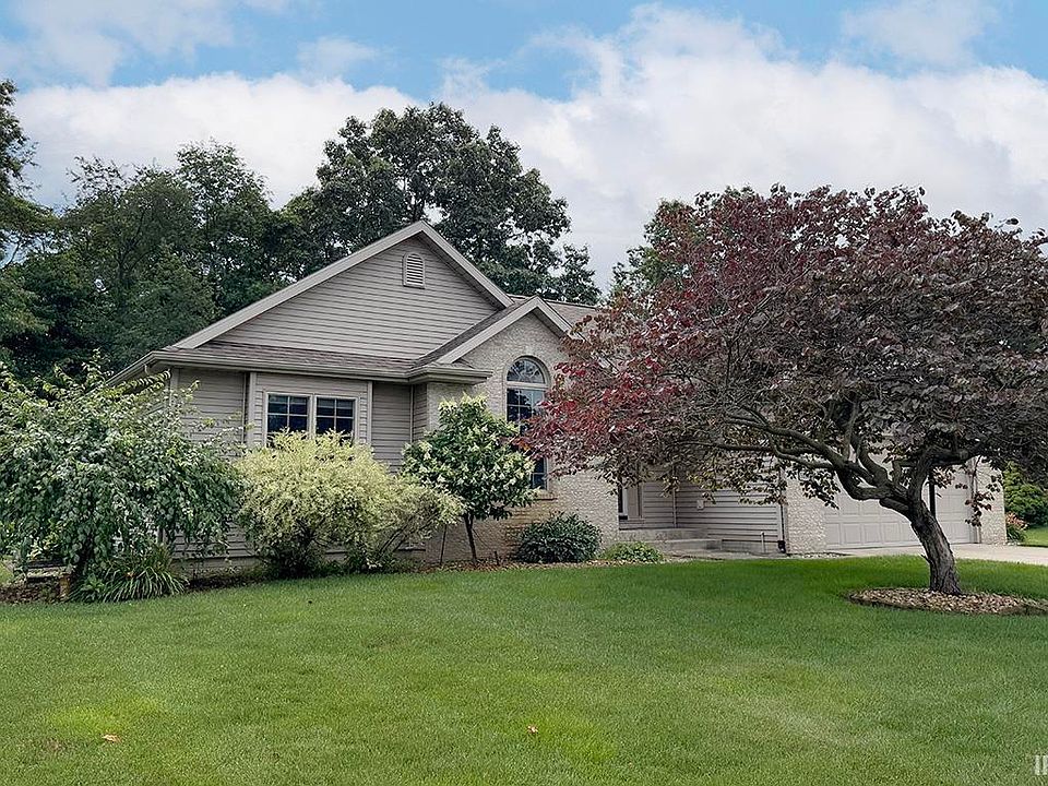1st image of 53284 Pine Brook Dr