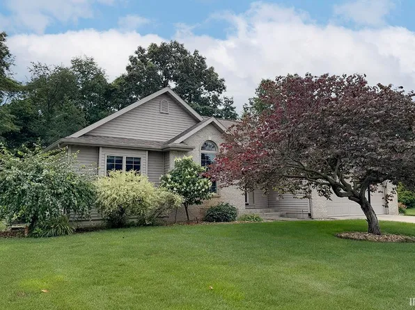 53284 Pine Brook Dr, Bristol, IN 46507