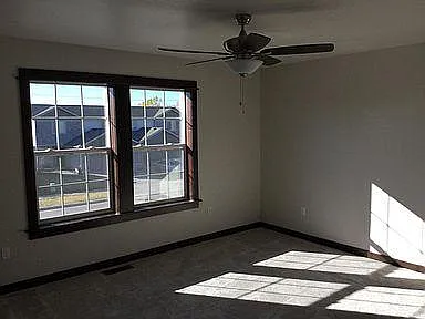 4035 Carbon St — Photo 3