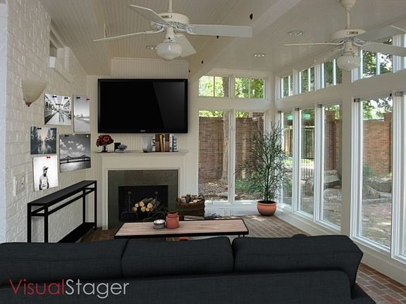 3rd image of 15 Dogwood Pl