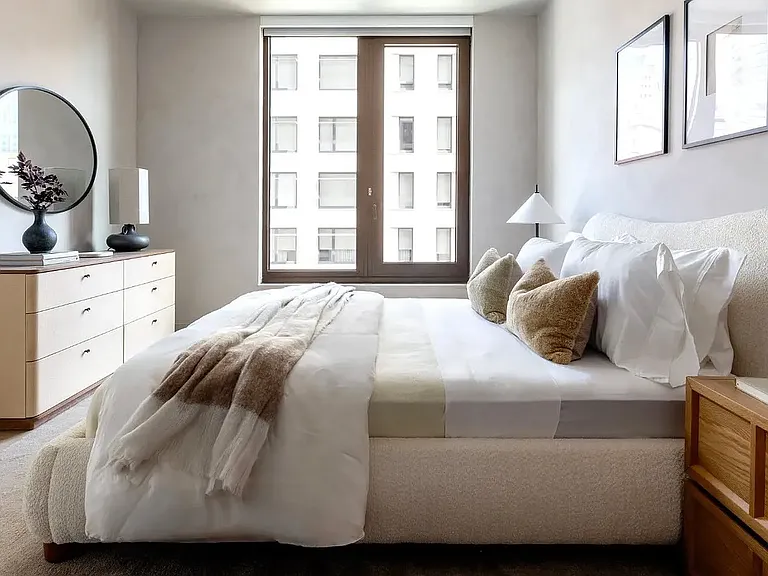 300 E 50th St #4F — Photo 10