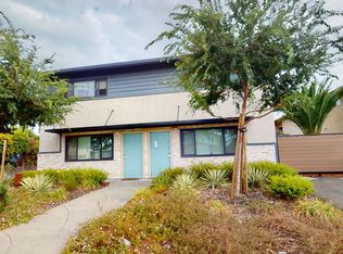 2531 Grove Way APT 8, Castro Valley, CA 94546