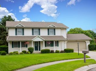 1386 Stone Ct, South Bend, IN 46614