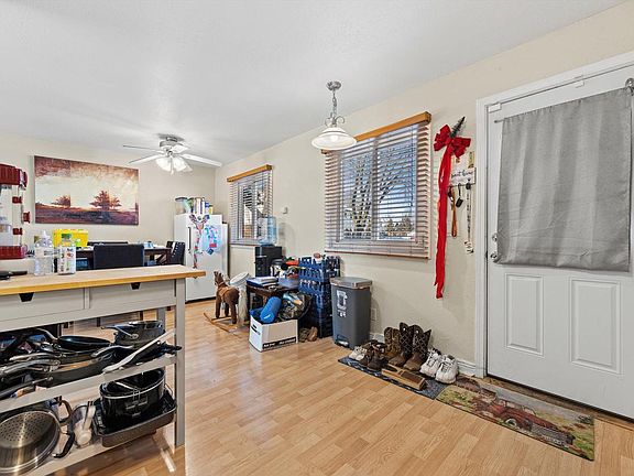 5th image of 809 Ridgeway DRIVE