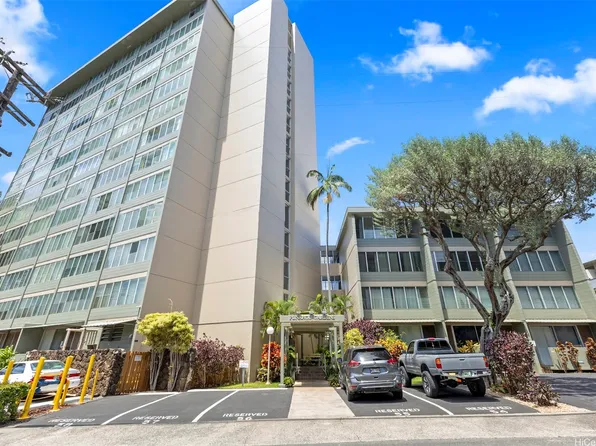 1550 Wilder Ave APT A713, Honolulu, HI 96822