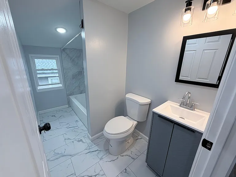 264 Greylock Pkwy #3 — Photo 3