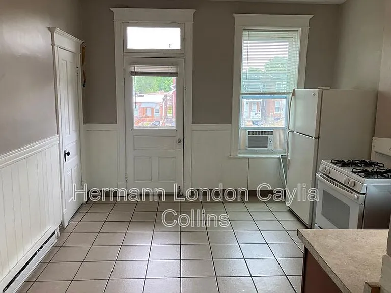 4657-4659 Idaho Ave #4657-2F — Photo 5