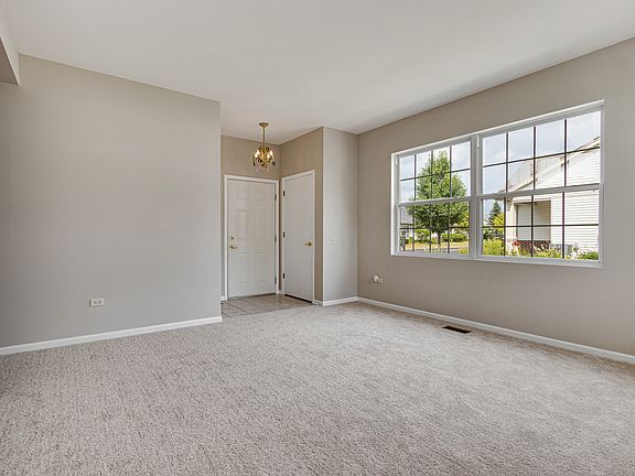 5th image of 13413 Michigan Ave #1