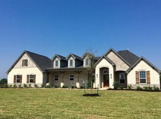 6710 Bayou Trail Dr, Liverpool, TX 77577