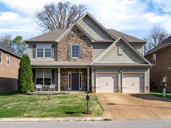 2034 Austin Dr, Spring Hill, TN 37174