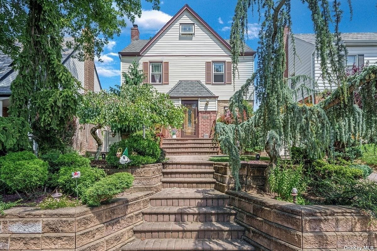 5335 212th Street, Bayside Hills, NY 11364 Zillow