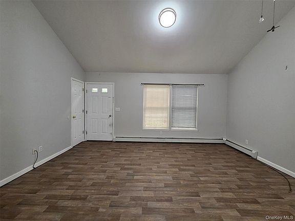 4th image of 706 Tower Ave #B