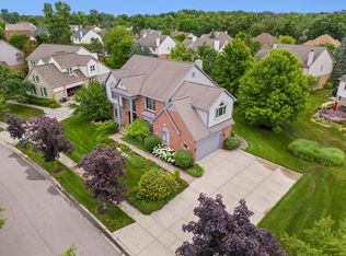 2013 Crowndale Ln, Canton, MI 48188