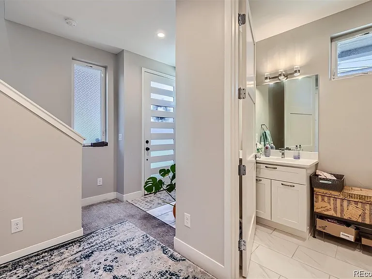1272 Yates St #6 — Photo 6