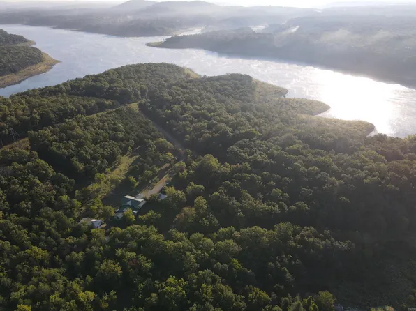 (undisclosed Address), Yellville, AR 72687