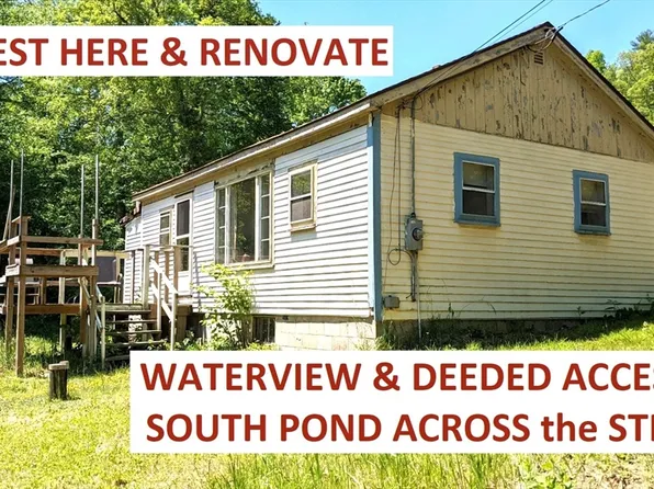 7 Tantasqua Shore Dr, Sturbridge, MA 01566