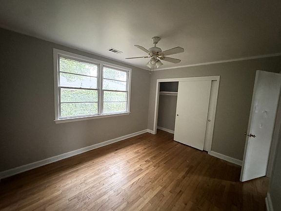 3rd image of 3453 Vineville Ave #1