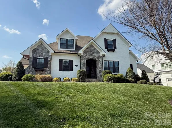 17532 Gillican Overlook Rd #109, Davidson, NC 28036