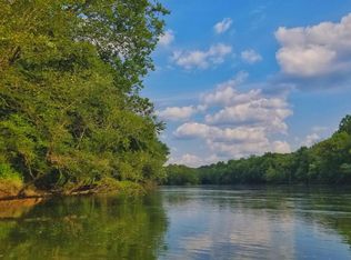 5 S Highway 379, Jamestown, KY 42629