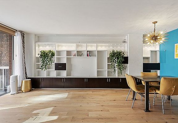 4th image of 420 W 23rd St #4BN