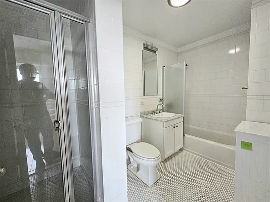 Rented by Realmart Realty LLC | media 4