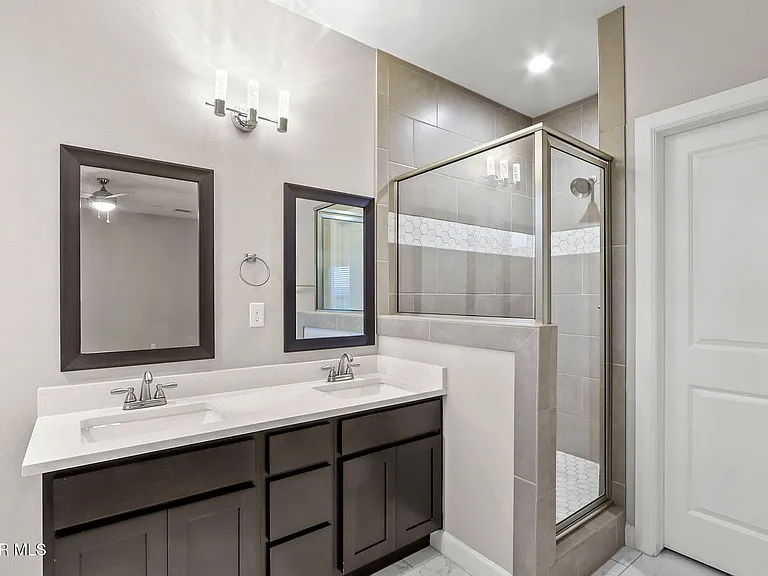 3496 David Palacio Dr — Photo 15