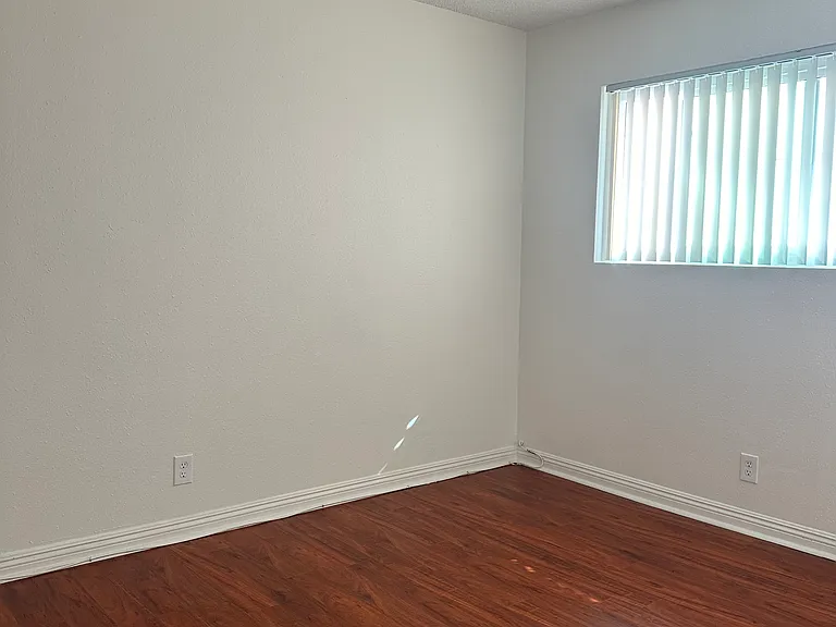 12048 Downey Ave #M — Photo 5