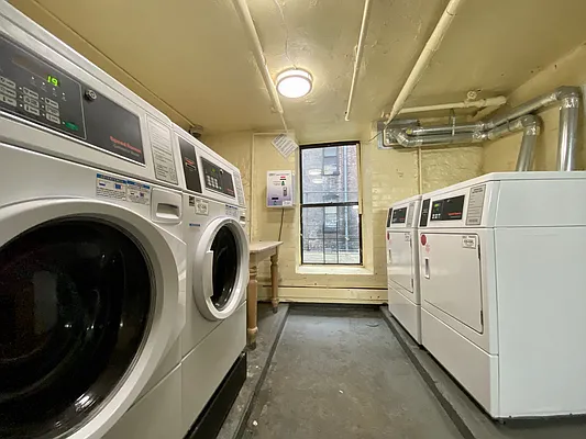 Rented by Bohemia Realty Group | media 7