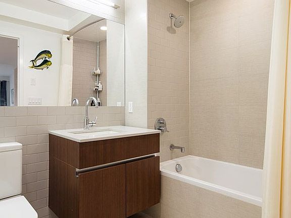 5th image of 527 51st Ave APT 2F