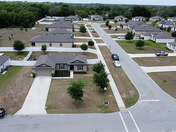 2nd image of 12067 Callicarpa Ln
