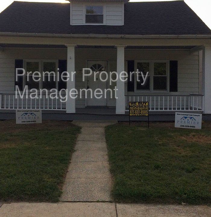 1st image of 376 S Cleveland Ave