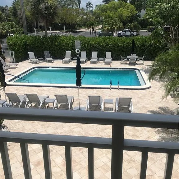 216 Banyan Blvd #216 — Photo 25