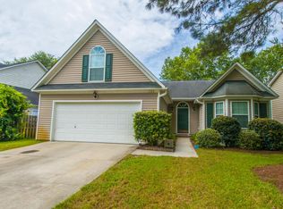 1709 Henley Ln, Charleston, SC 29412