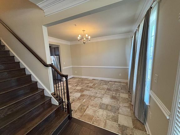 5th image of 6778 McCormick Dr