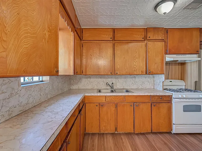 4905 Brinkley St — Photo 7