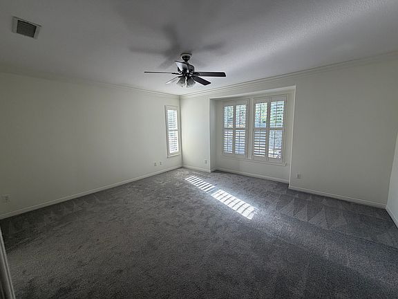 3rd image of 26013 Twain Pl