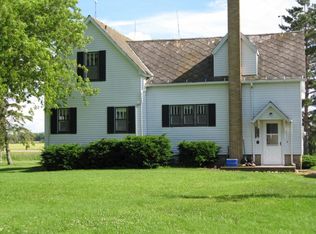 294 Oakbeach Rd, Kinde, MI 48445