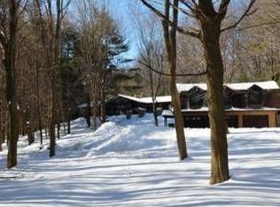 61 Old Farmers Rd, Long Valley, NJ 07853