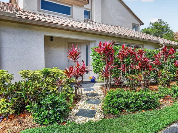 5195 Majorca Club Drive, Boca Raton, FL 33486