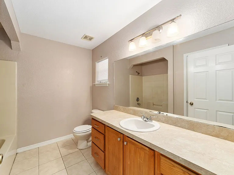 19619 SW Eagle Dr — Photo 18