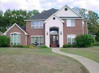 102 Chinquapin Ct, Hallsville, TX 75650