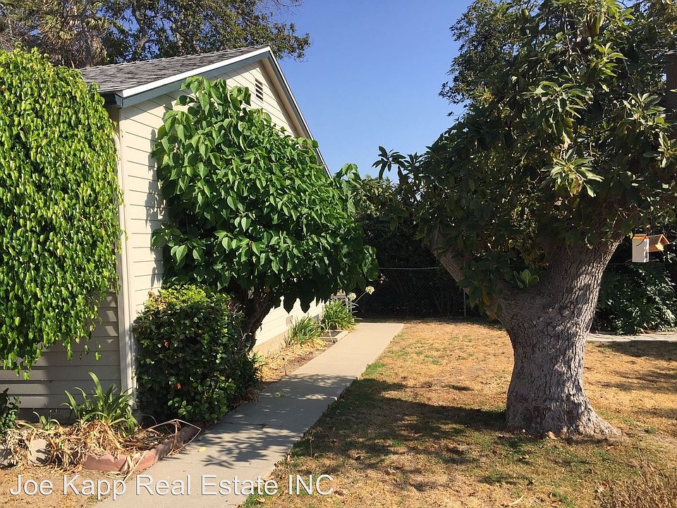 2nd image of 317 Walnut Dr