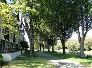 55 Williams Ave S #201, Renton, WA 98055