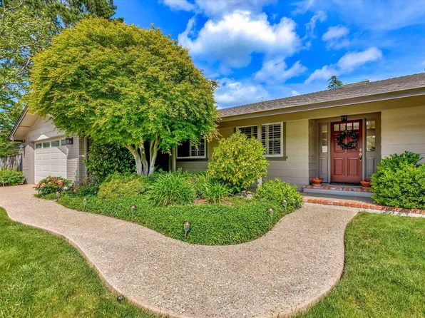 50 Gaywood Pl, Moraga, CA 94556