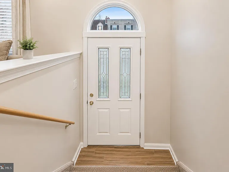 12713 Verda Dr — Photo 2