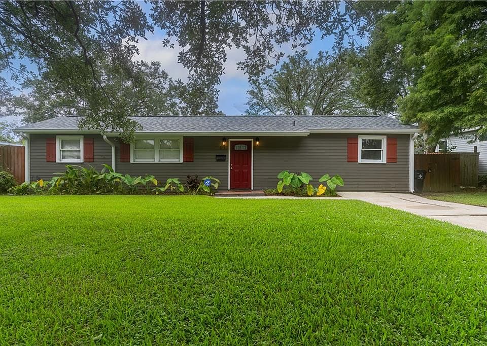 1st image of 6031 Berkley Dr